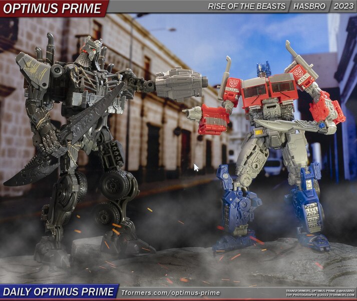 Daily Prime   Studio Series Leader Scourge Gets The Best Of Optimus Prime (1 of 1)